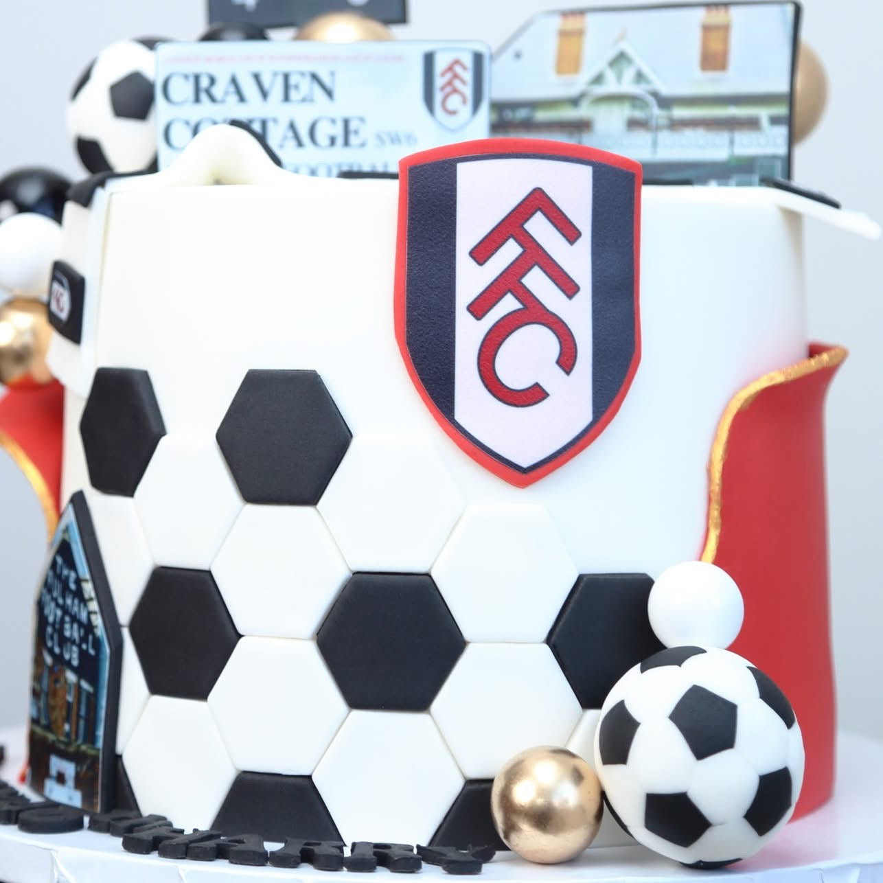 Fulham FC Football Theme Cake ⚽️🥅🏟️
