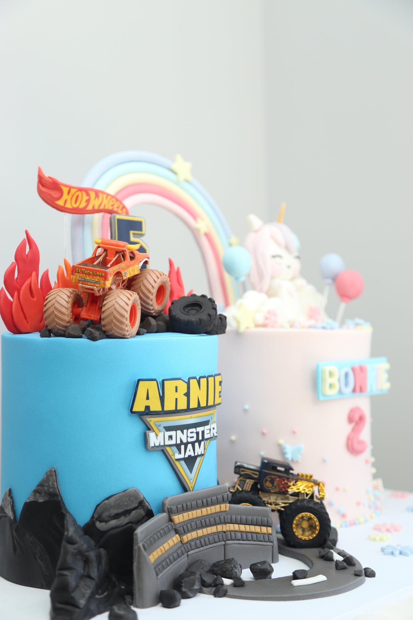 Double-themed Monster Truck & Unicorn Cake⛰️🛻🦄