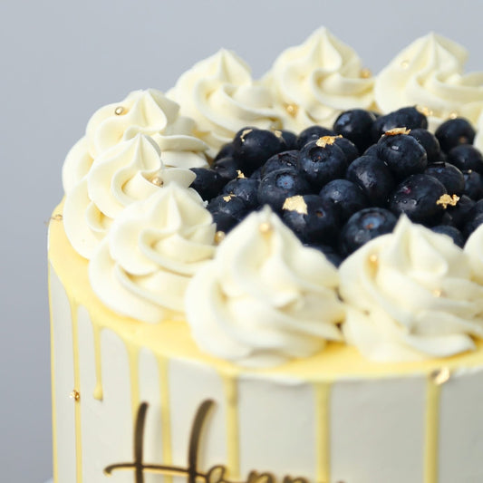 Fresh Blueberry Lemon Drip Cake🍋🫐