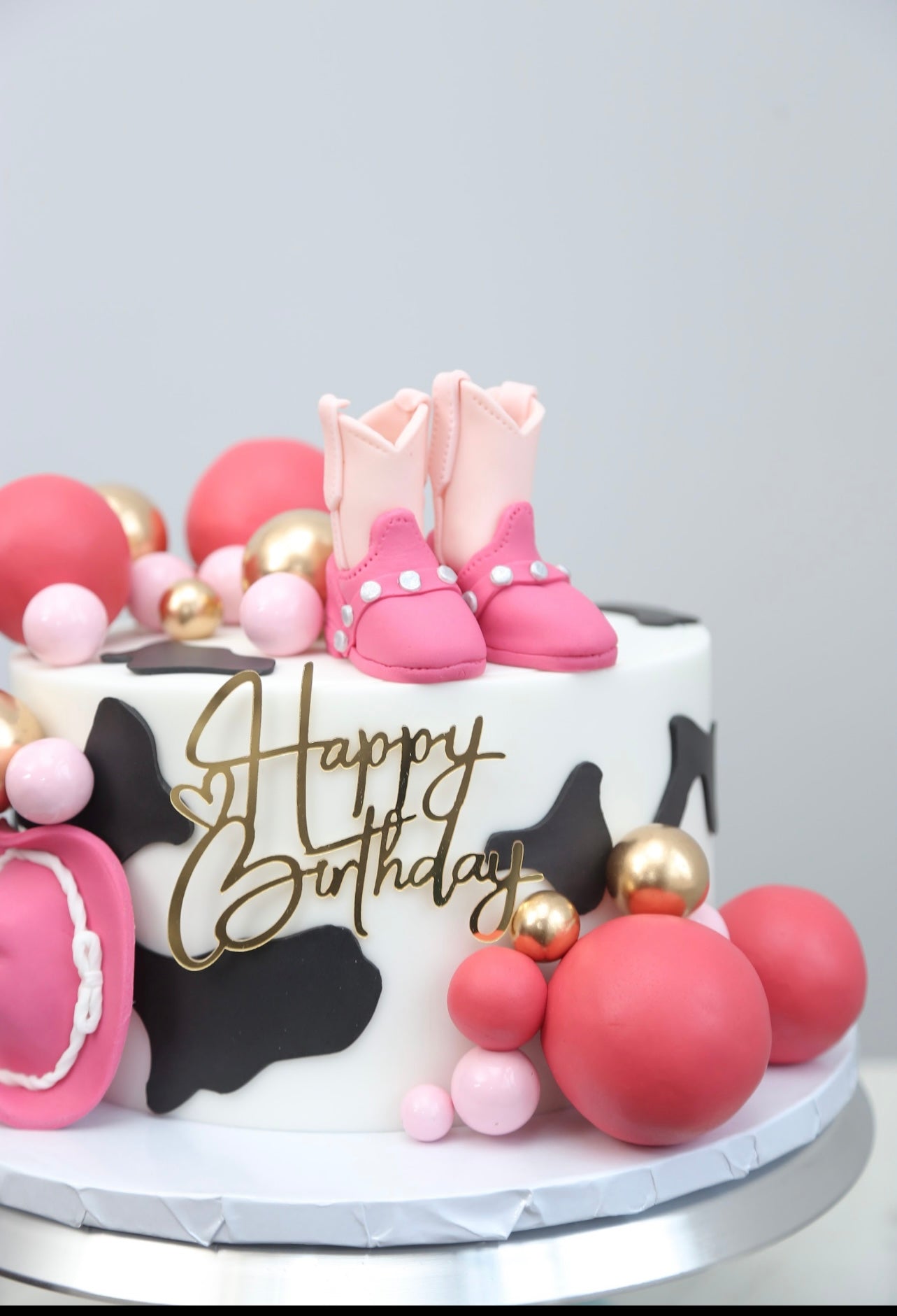 Cowgirl Rice Krispies Cake