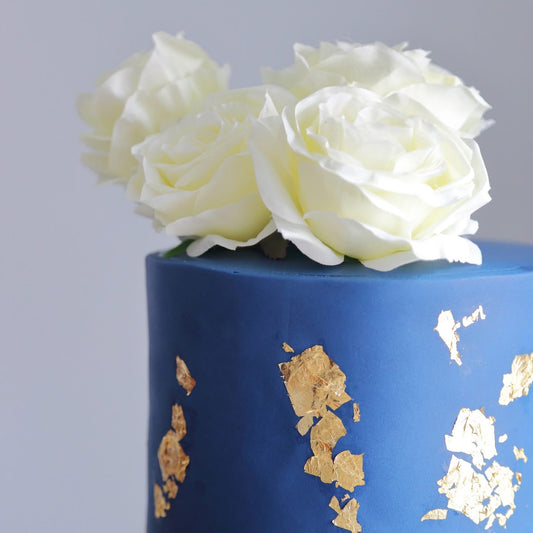 Blue Velvet Tiered Bloom