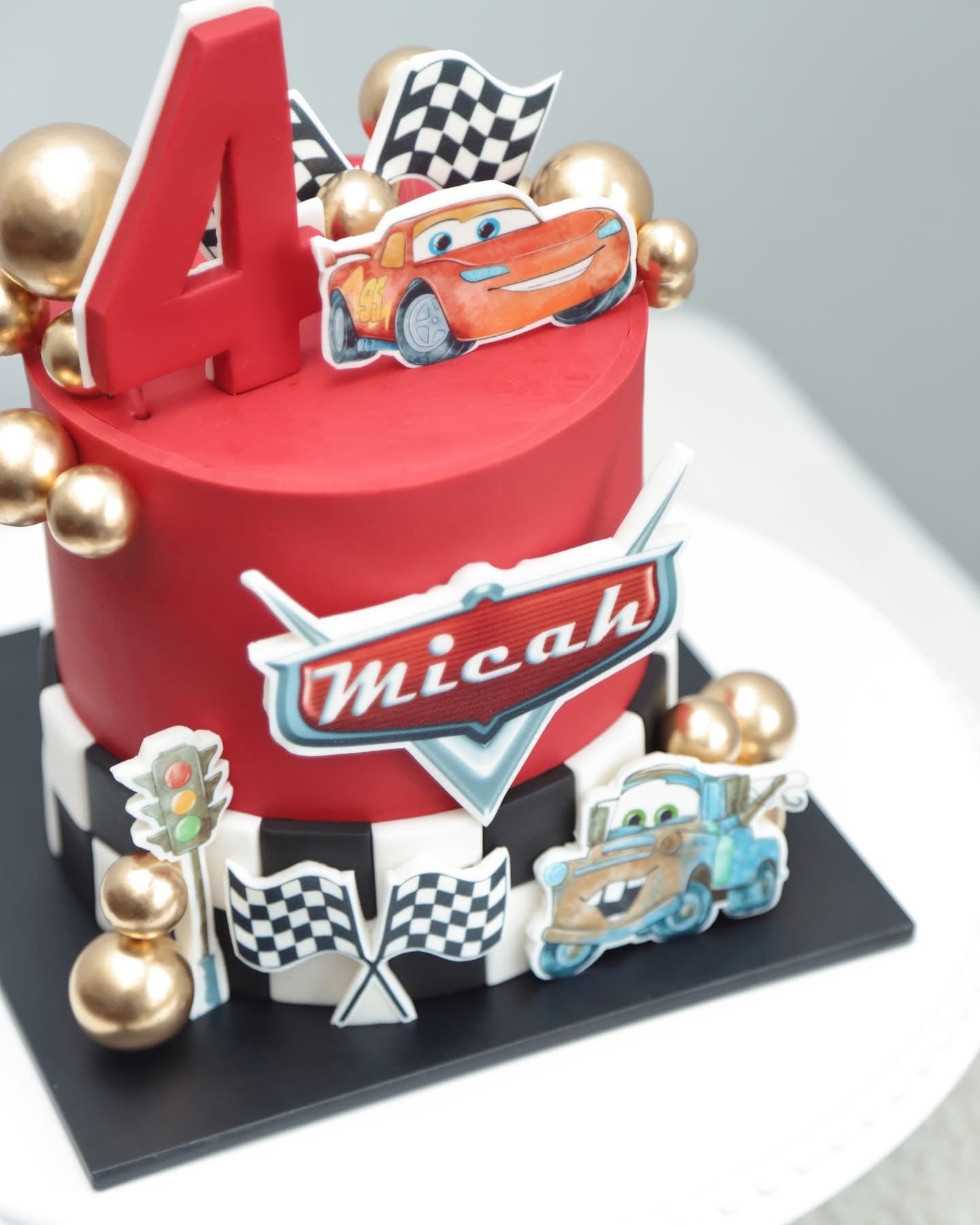Lightning McQueen Cake