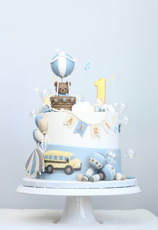 Dreamy Bear Cake