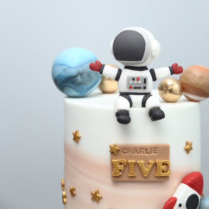 The Little Space Explorer Cake