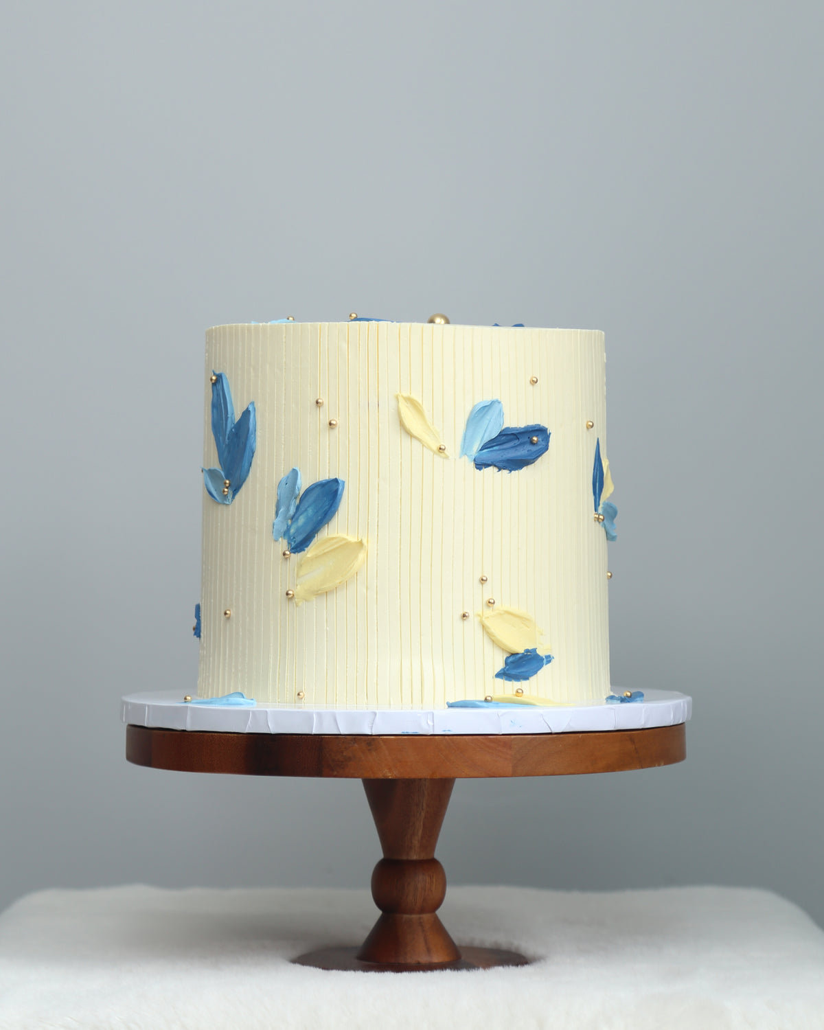 Palette Knife Texture Cake (Royal blue & yellow)