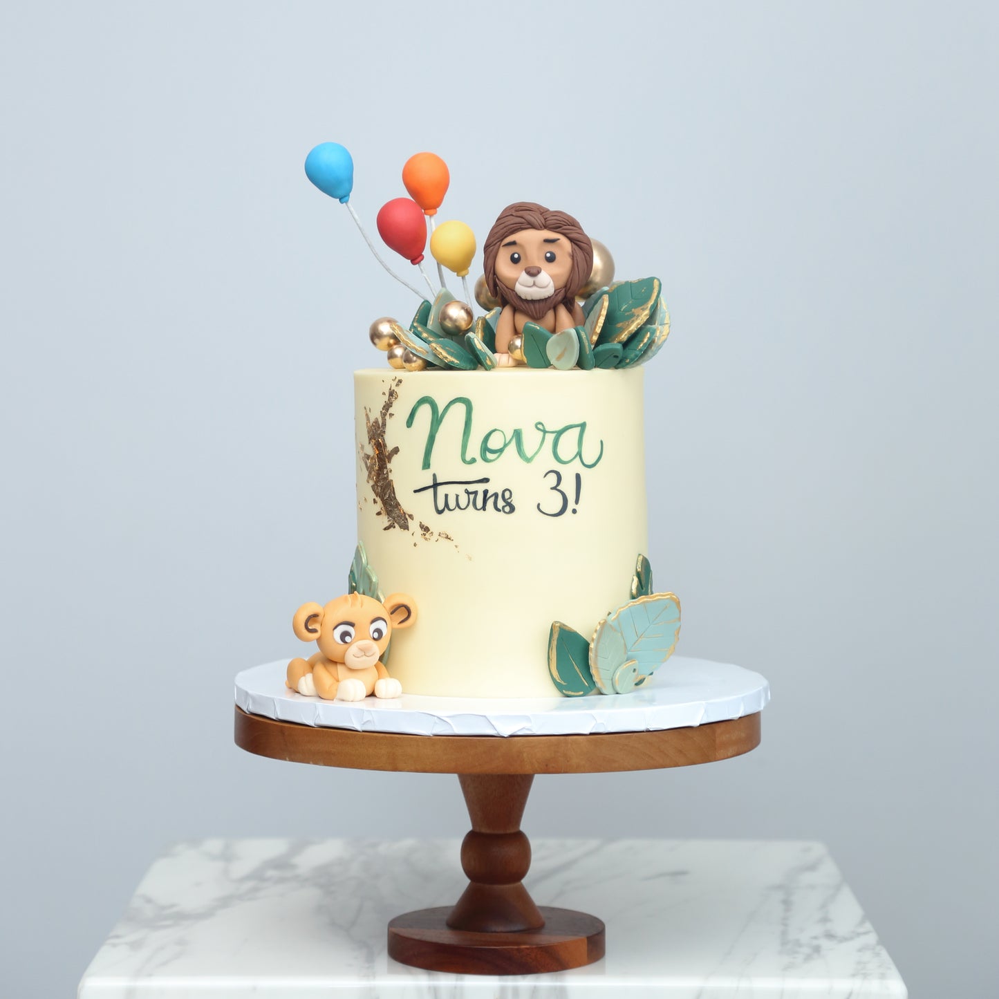 Lion Theme Cake