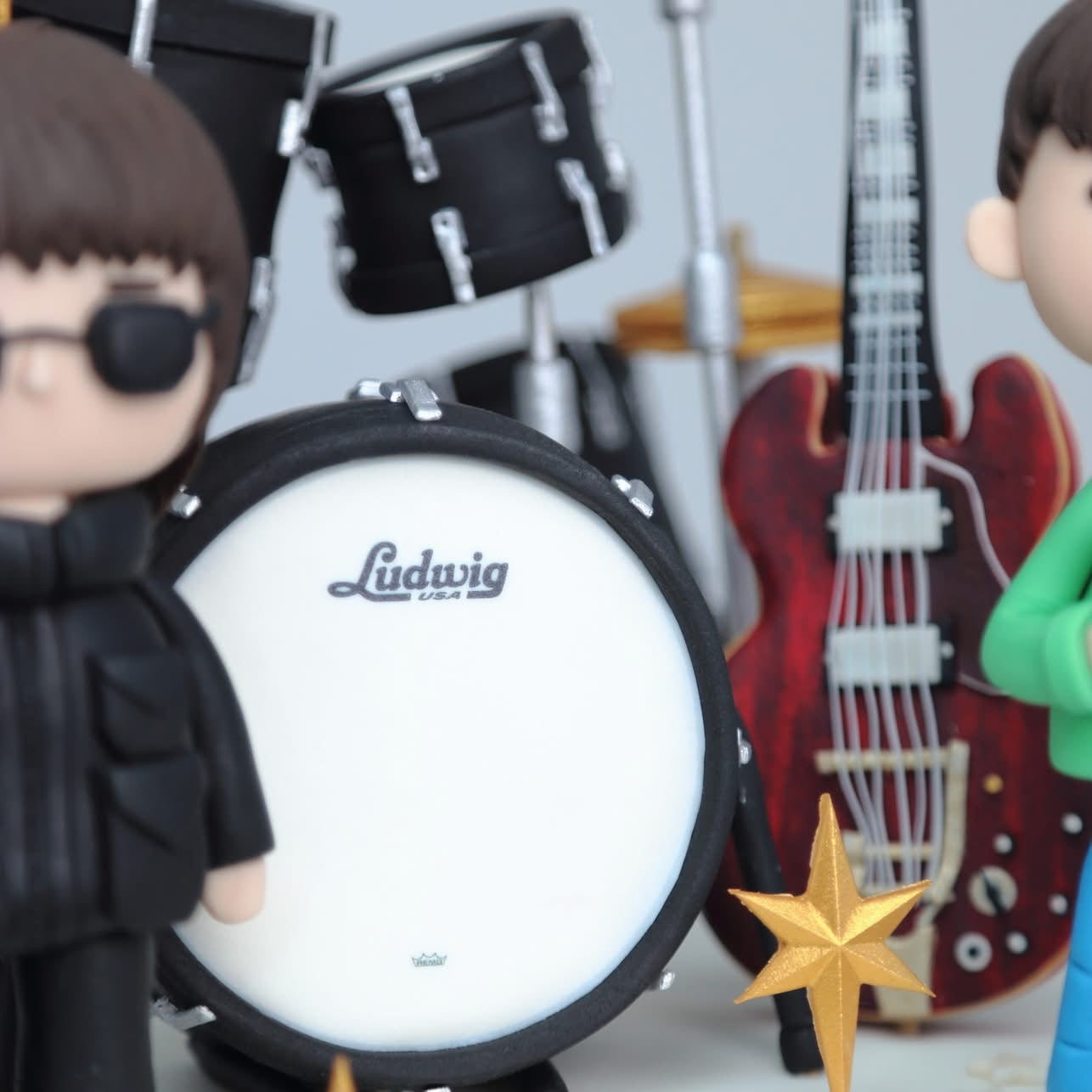 The Oasis-inspired Cake🎸🎶🎤