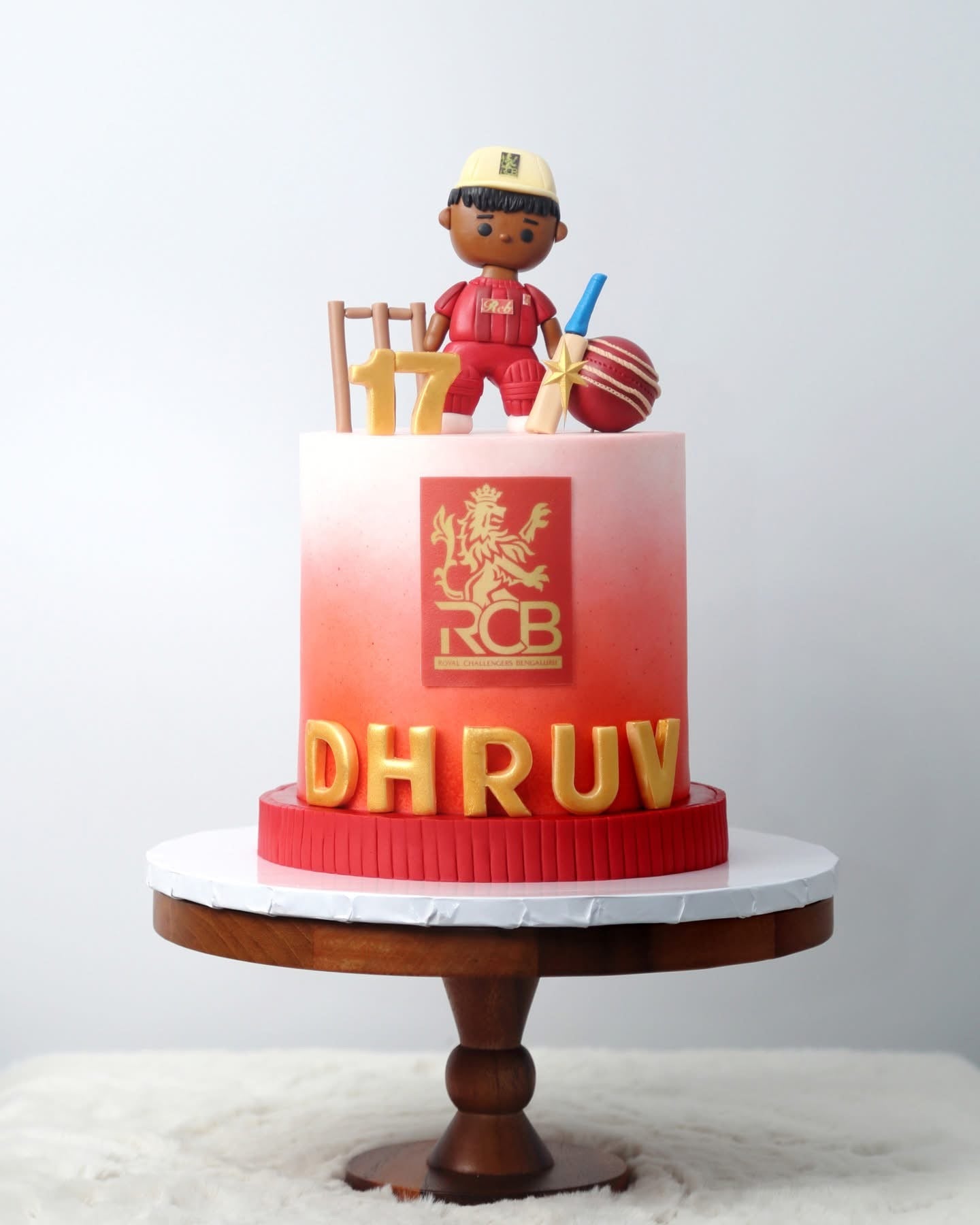 RCB Cricket Inspired Cake