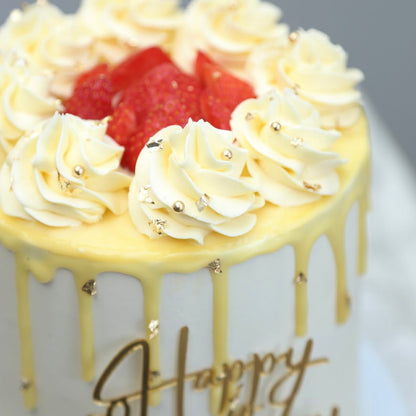 Zesty Lemon Drizzle Cake