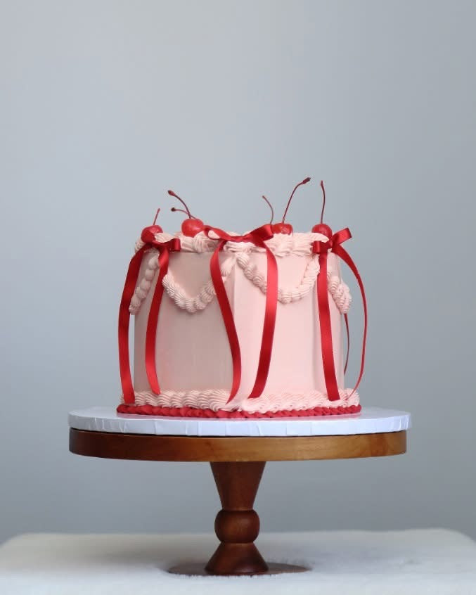 Lambeth Vintage Heart Cake
