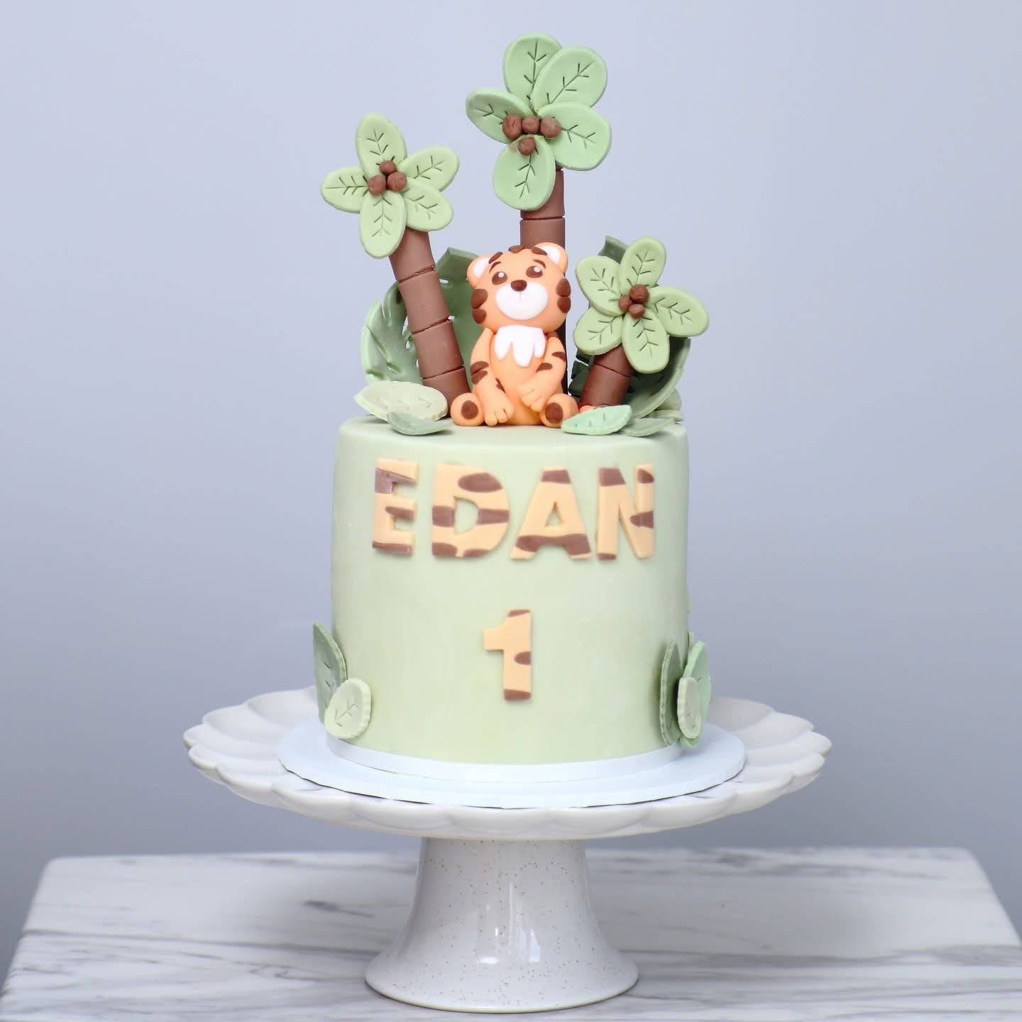 Baby Tiger Cake