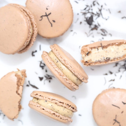 Earl Grey (12 Macarons Box)