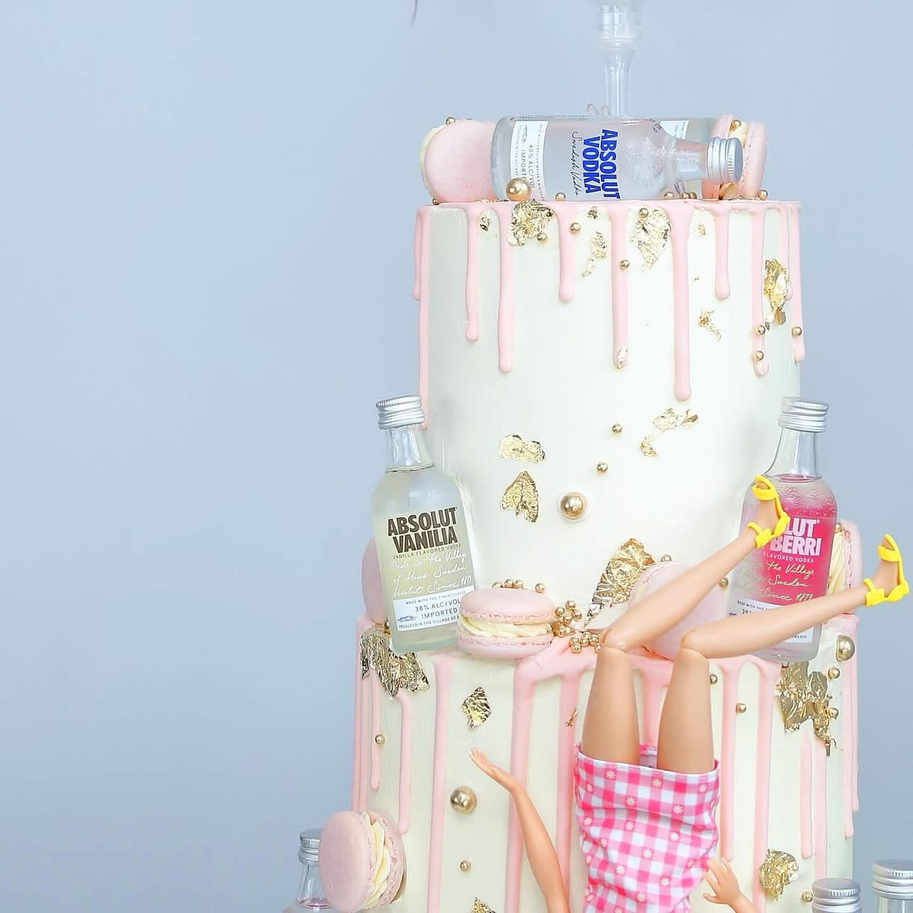 Absolut Barbies Cake