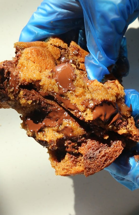 Original Dark Chocolate Chip New York Cookies (3 pcs in box)